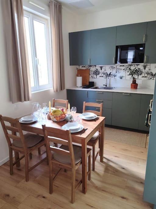 Maison Cosy Terrasse Ensoleille Holiday home Clermont-Ferrand